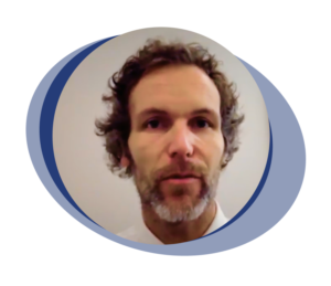 Blue Canoe user speaking positively about how the app improves English pronunciation for ESL learners.